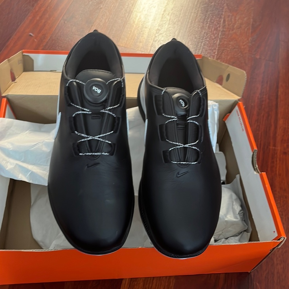 BRAND NEW NEVER WORN NIKE AIR ZOOM VICTORY TOUR 2 BOA GOLF SHOES